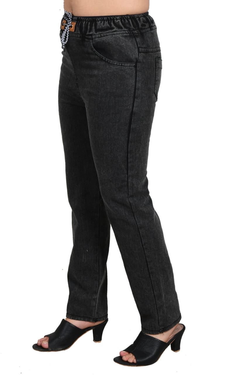 Women’s Black Washed Wide-Leg Jeans